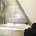 Le St-laurent - Magnifique Triplex - Calme Apartamento