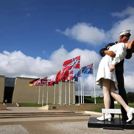 Le St-laurent - Magnifique Triplex - Calme Apartmán *