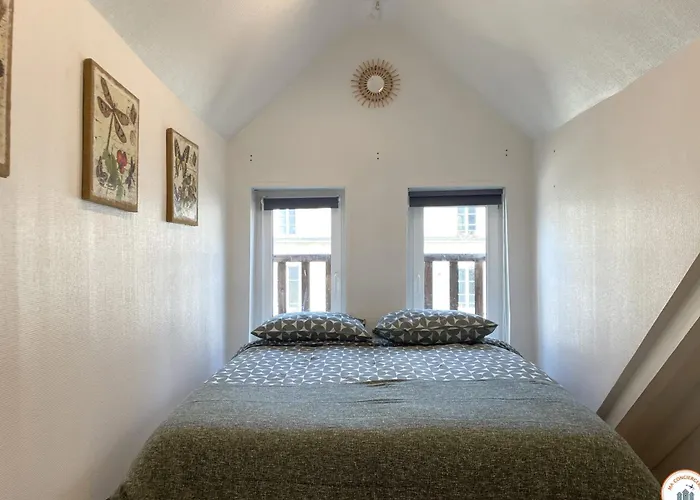 Apartment Le St-laurent - Magnifique Triplex - Calme *